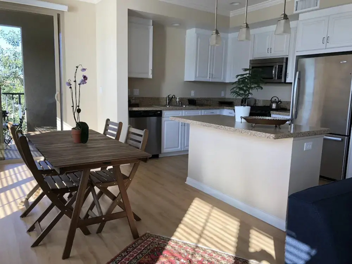 Resort Style Luxury 2BD Suite in Irvine's Spectrum Center