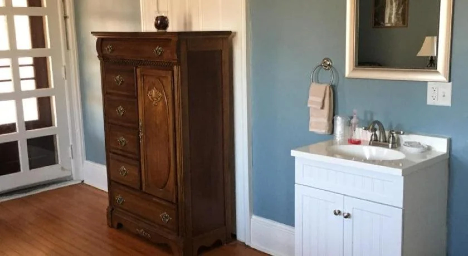 Cook Mansion Bed & Breakfast