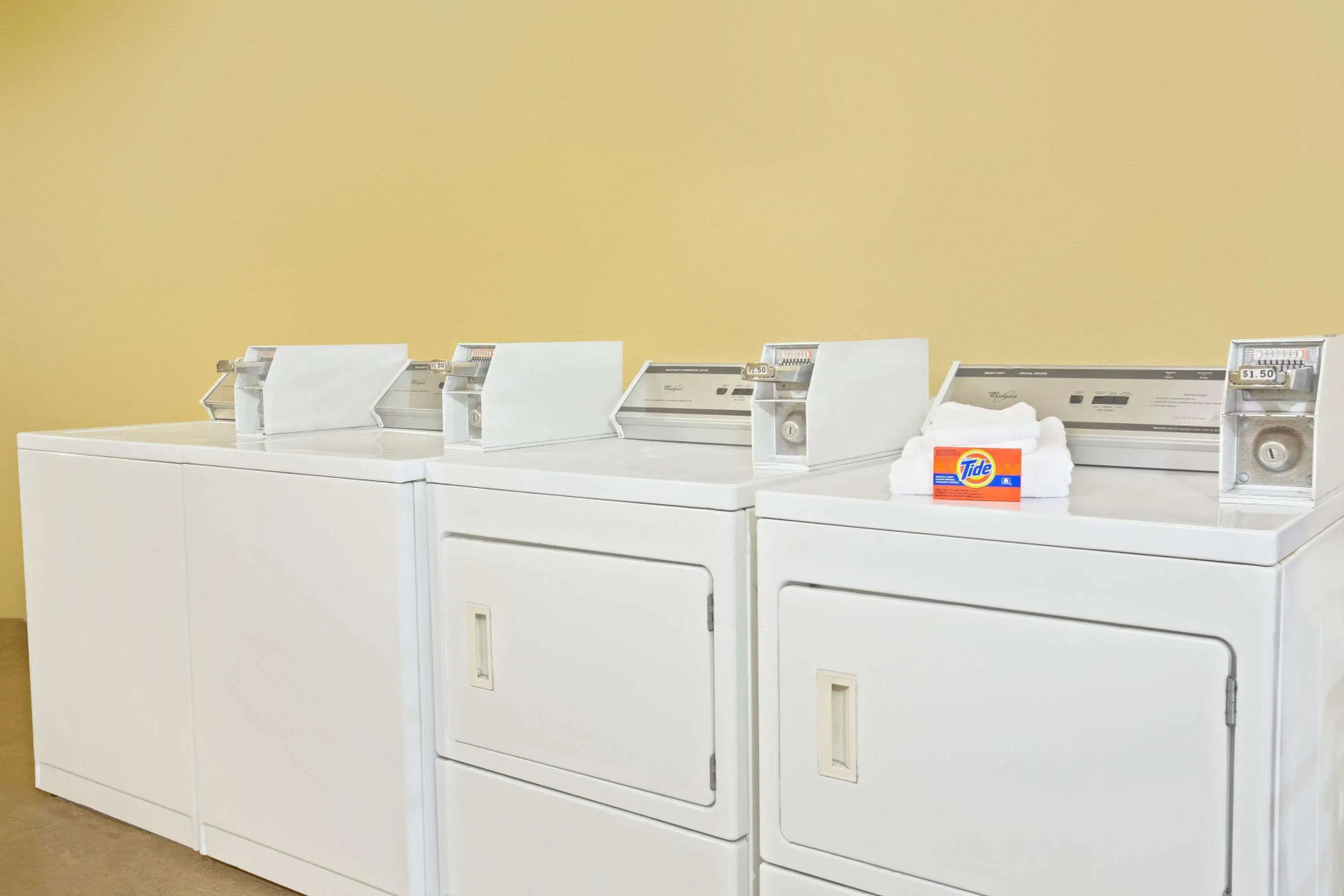 Days Inn by Wyndham Orlando Airport Florida Mall