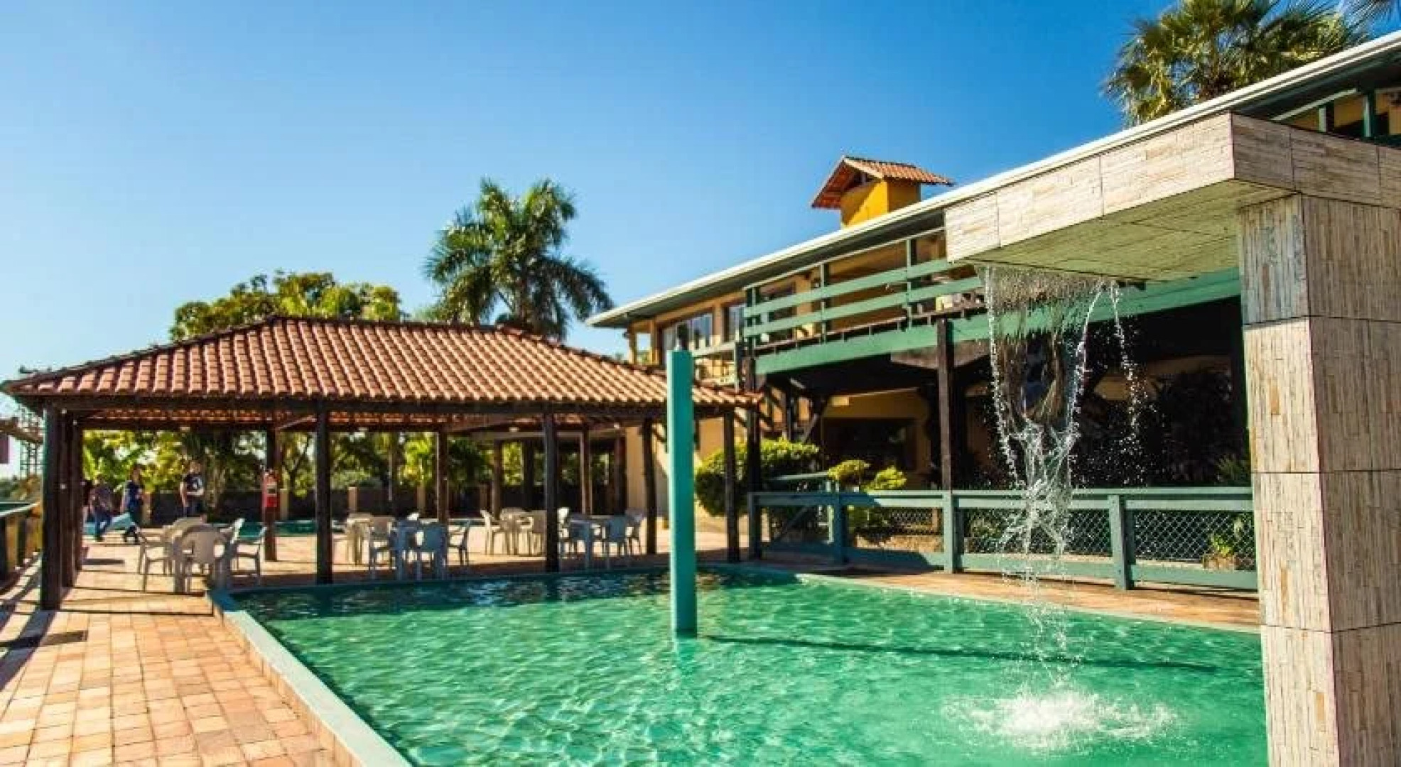 Candeias Hotel Gold Fish