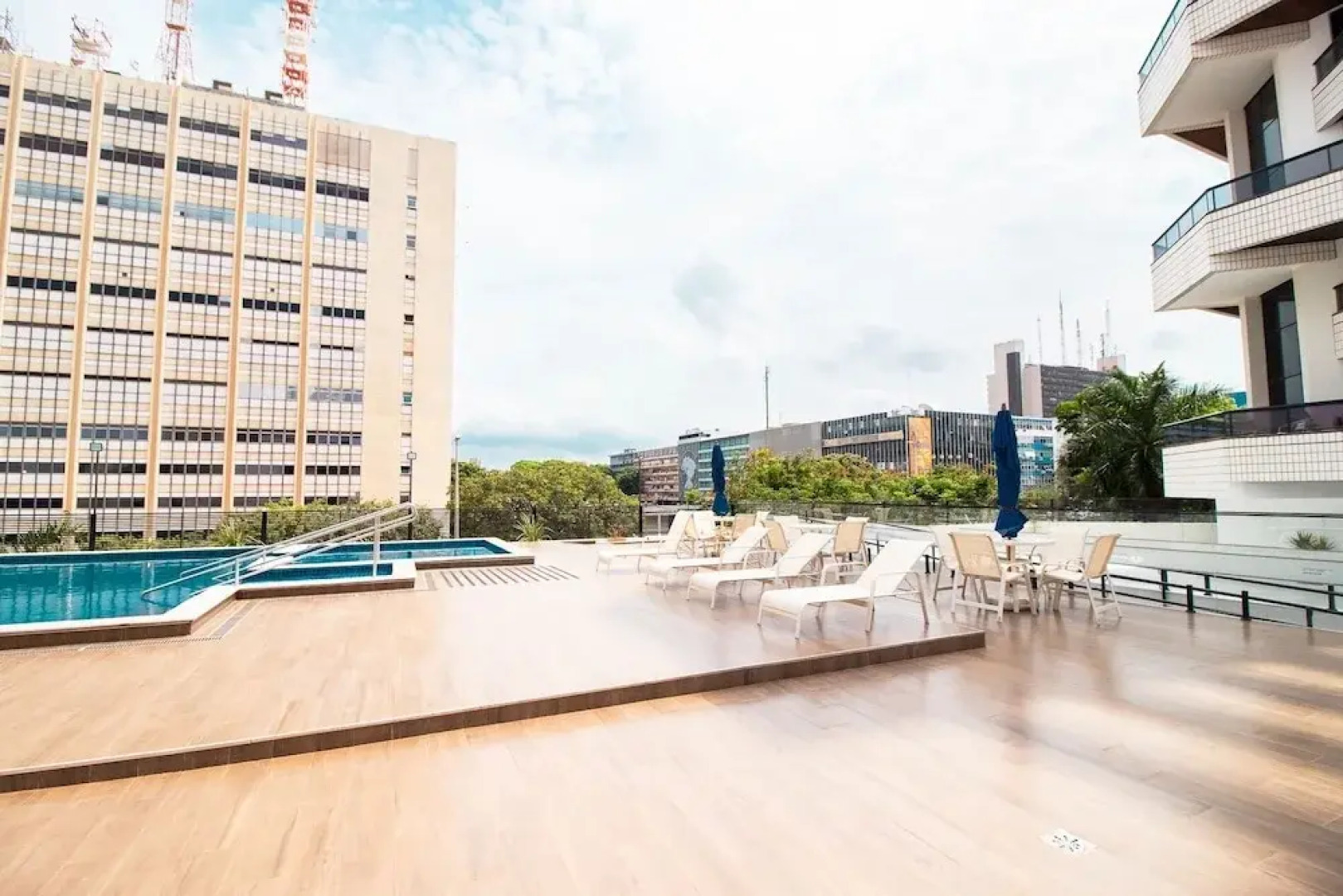 OZPED Flats Particulares Bonaparte