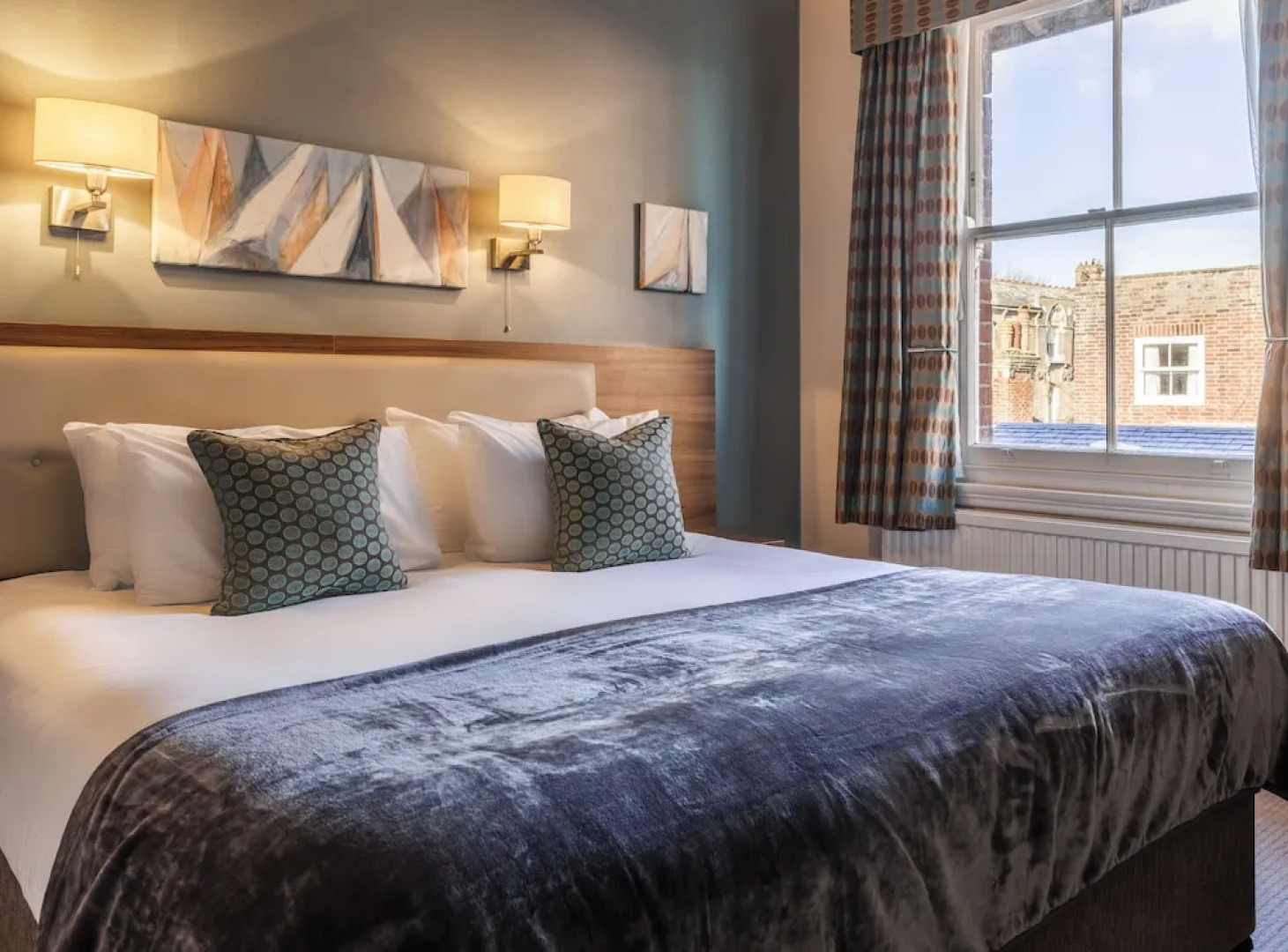 Best Western White Lion