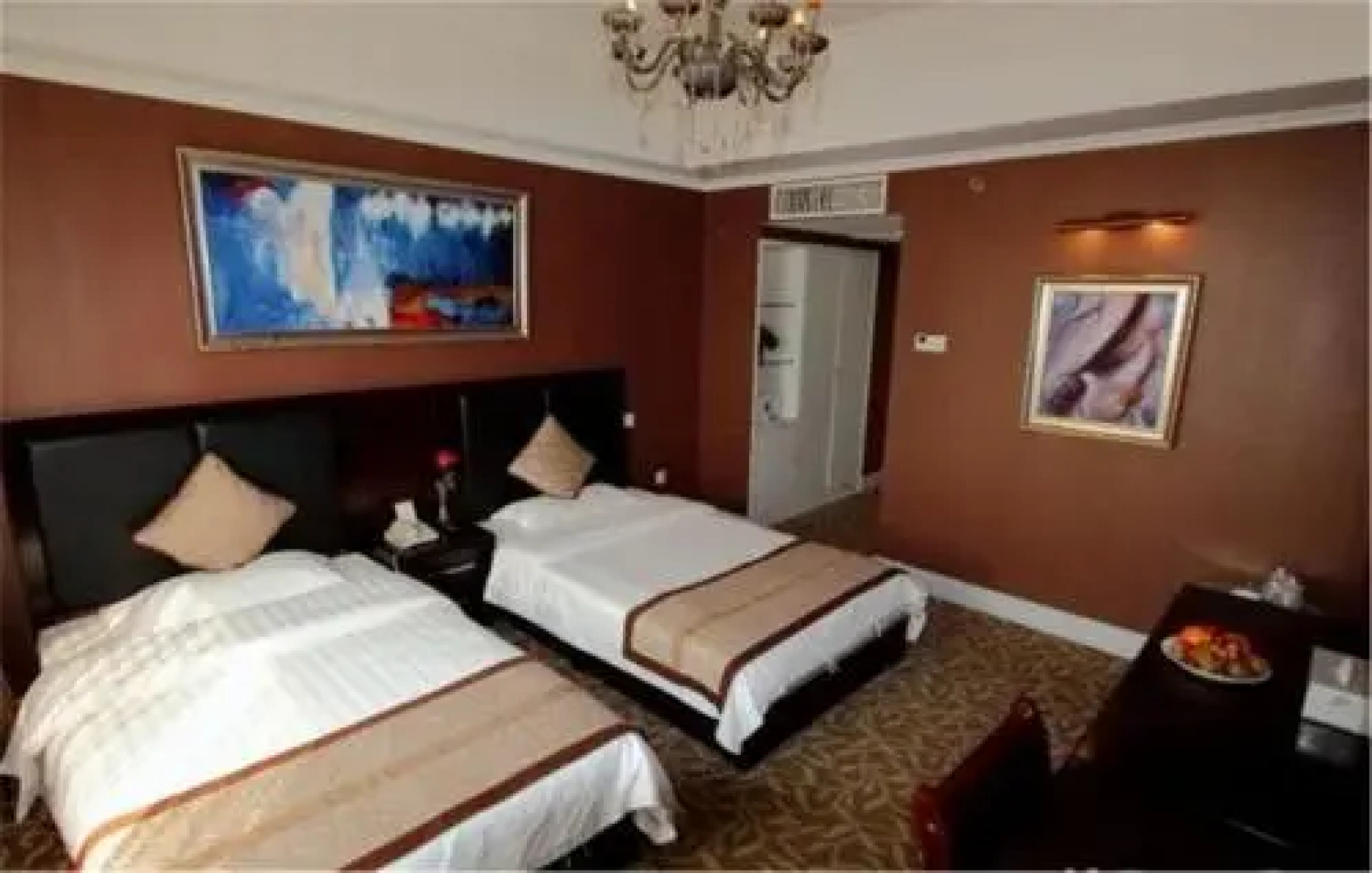 Aierbo Internatioanl Hotel