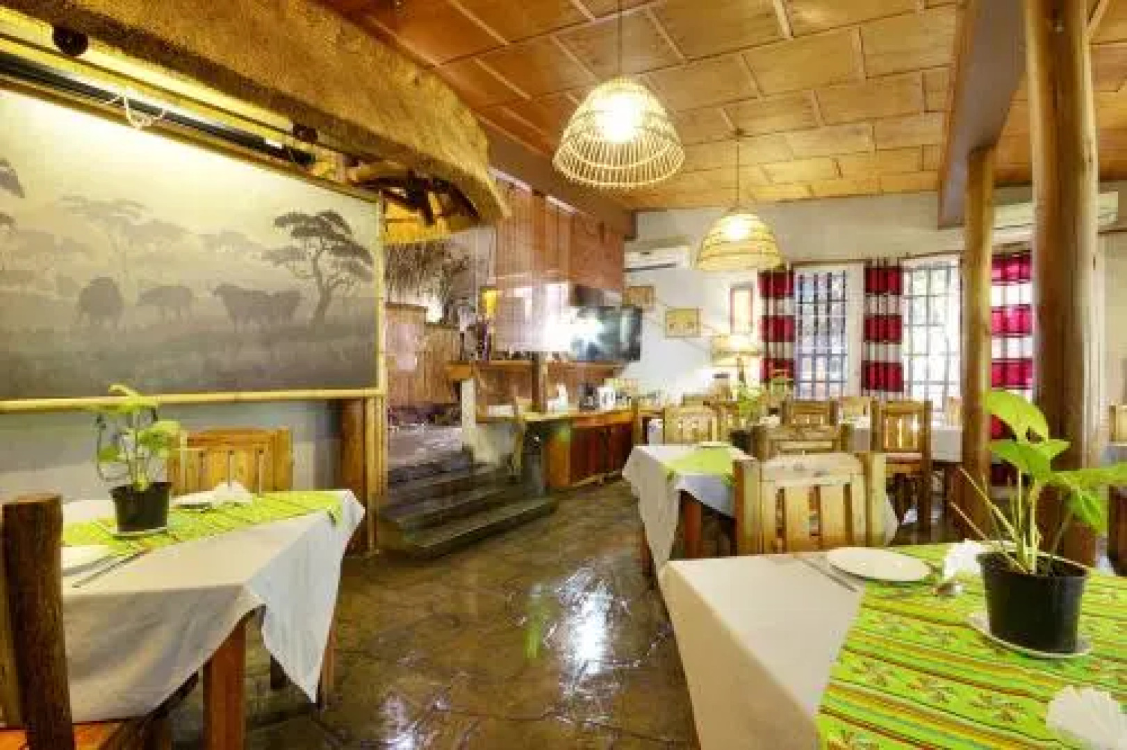 Umfolozi Riverlodge & Birdpark