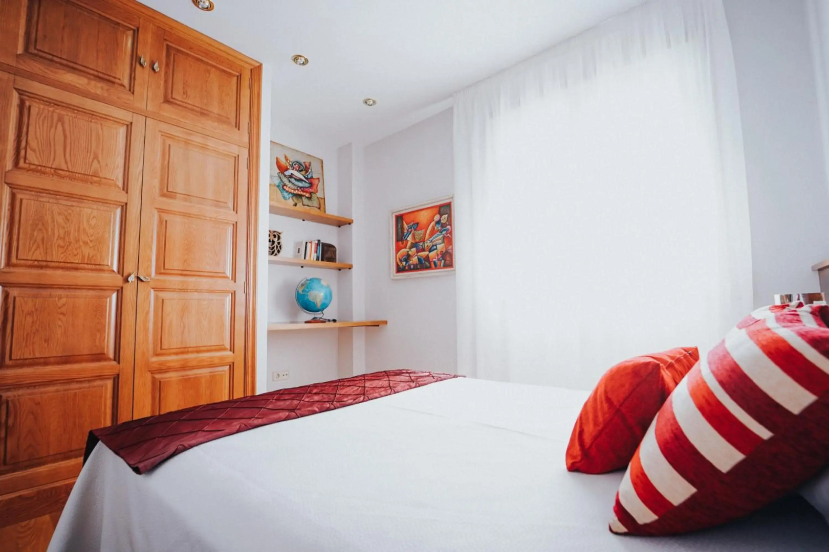 Villa con piscina a pie de playa