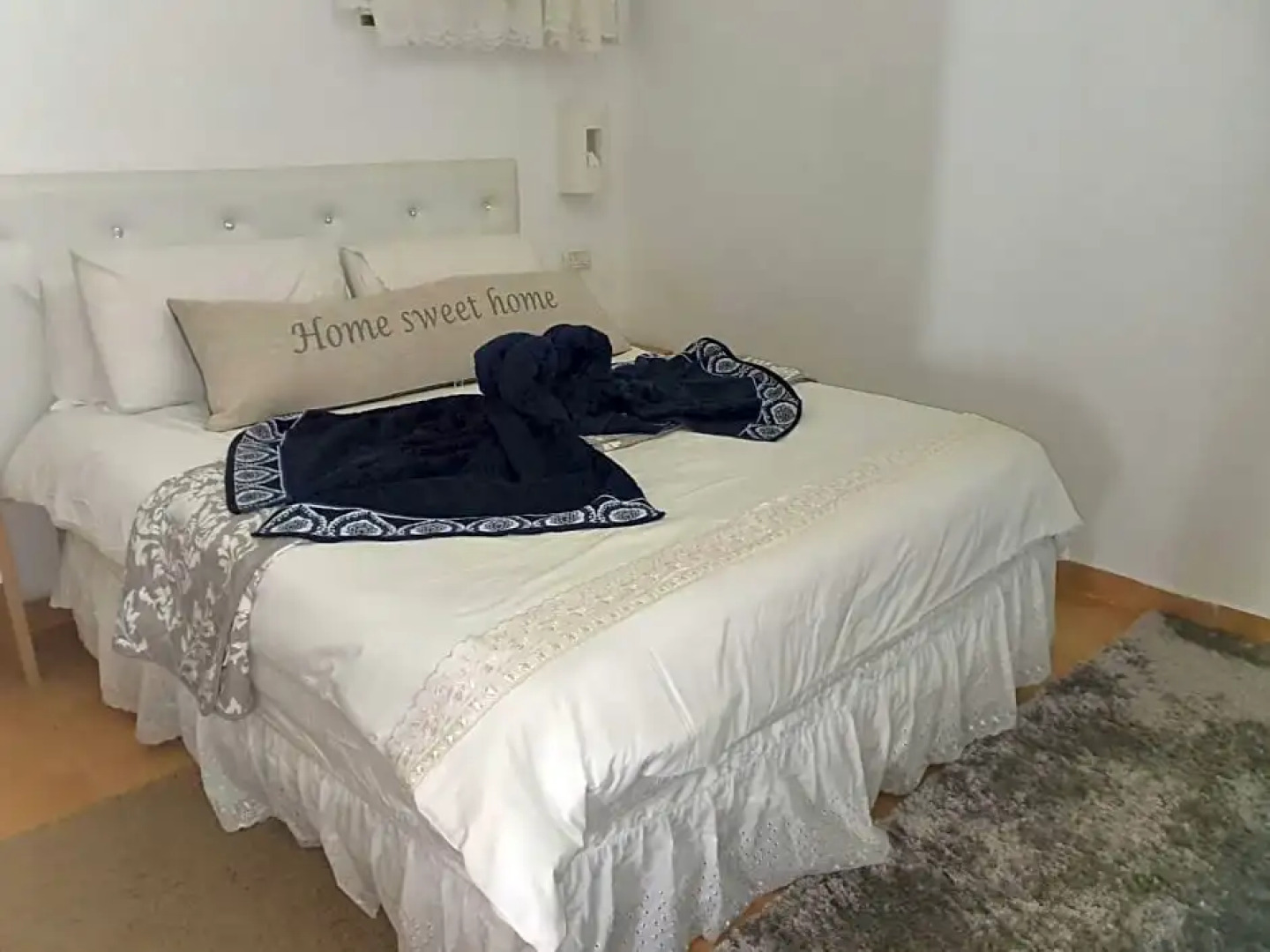 Zimmer Belev HaKikar- Dead sea