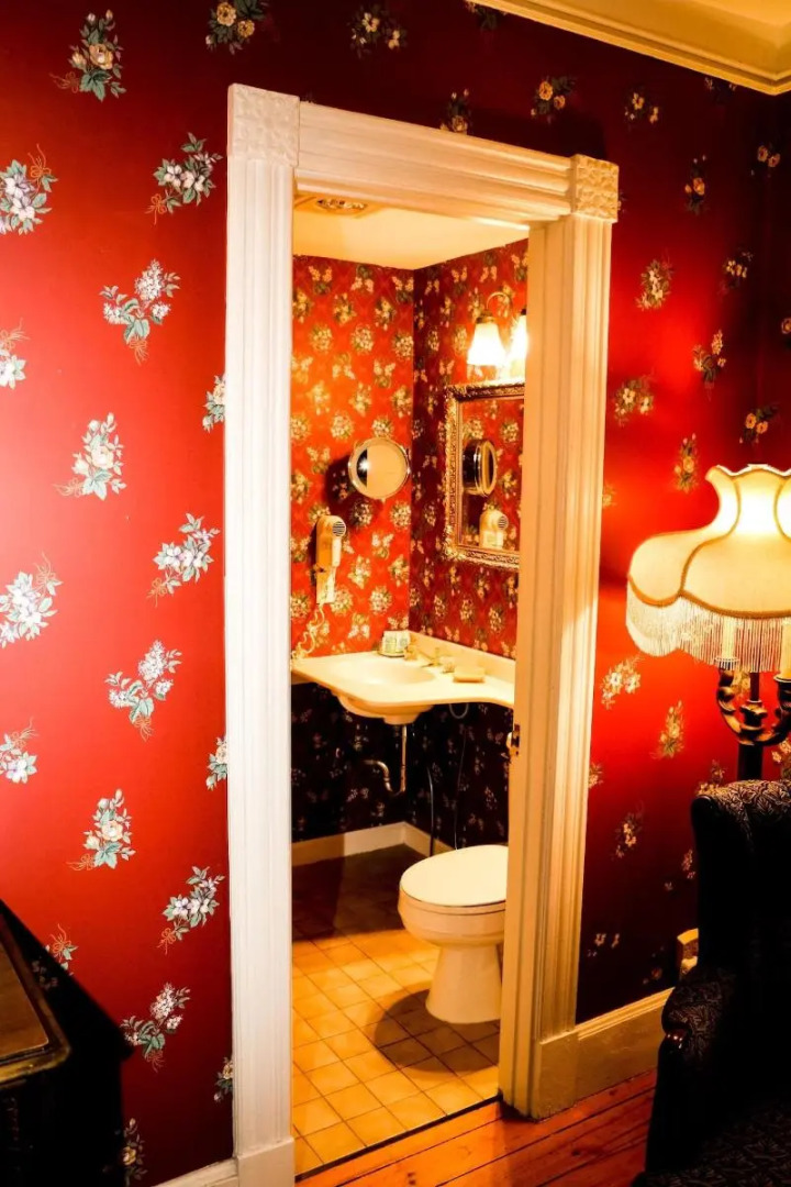 The Cornell Inn, Lenox & The Berkshires