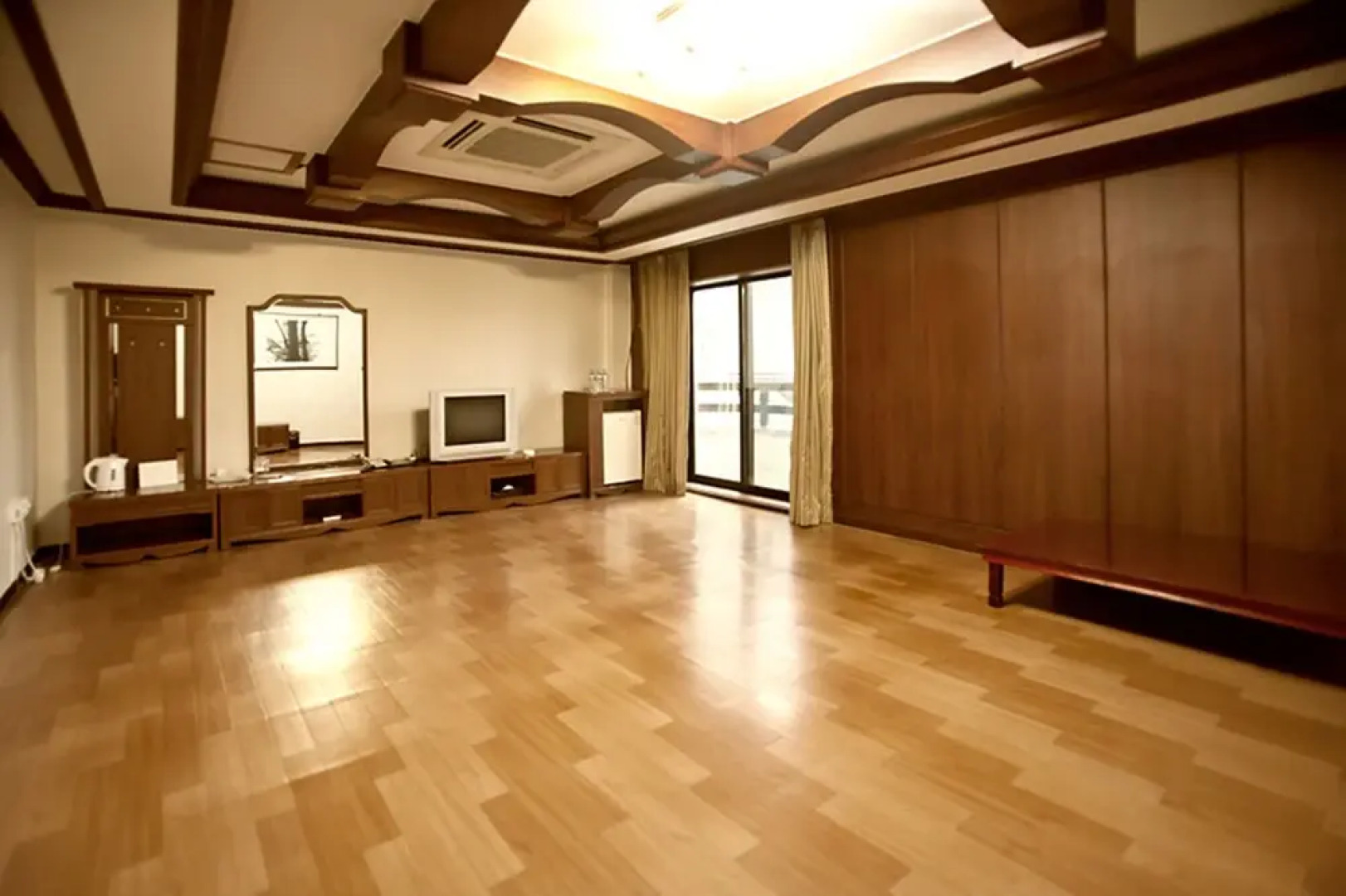 Gunsan Riverhill Hotel