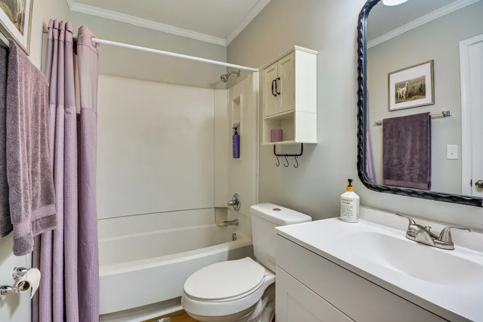 High Point Townhome w/ Patio, 1 Mi to Main Street!