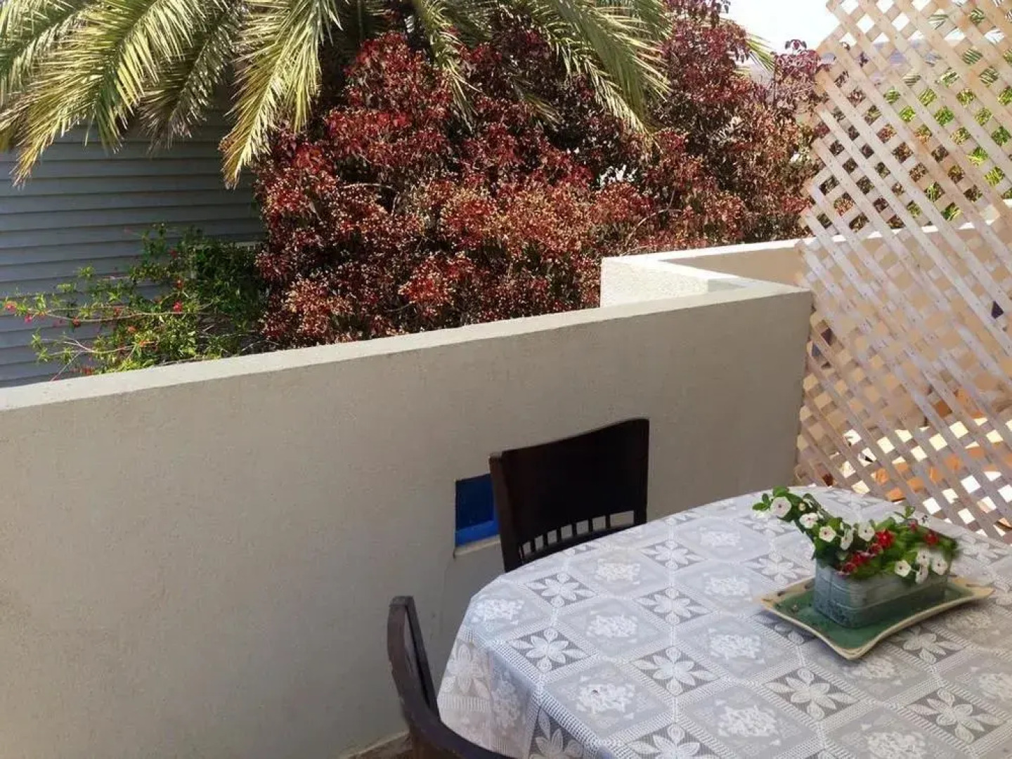 Hen Chalet & Suites in Had Nes