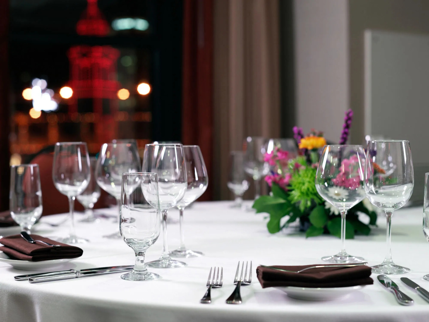 The Raphael Hotel, Autograph Collection