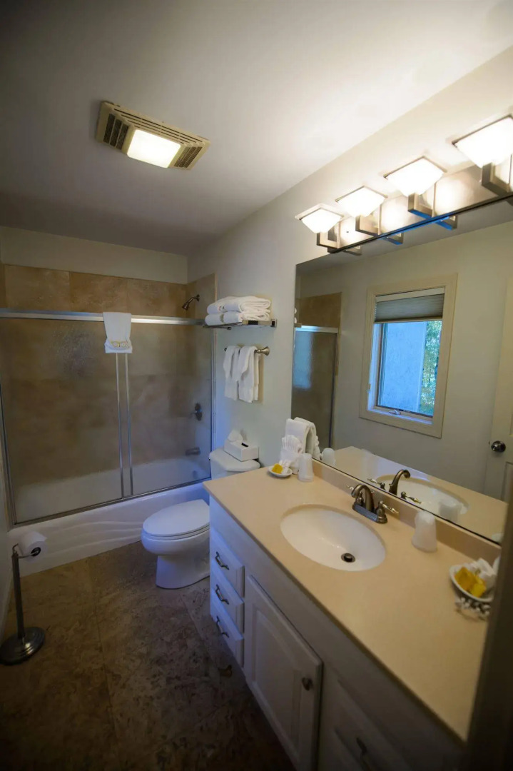 The Inn at Crestwood