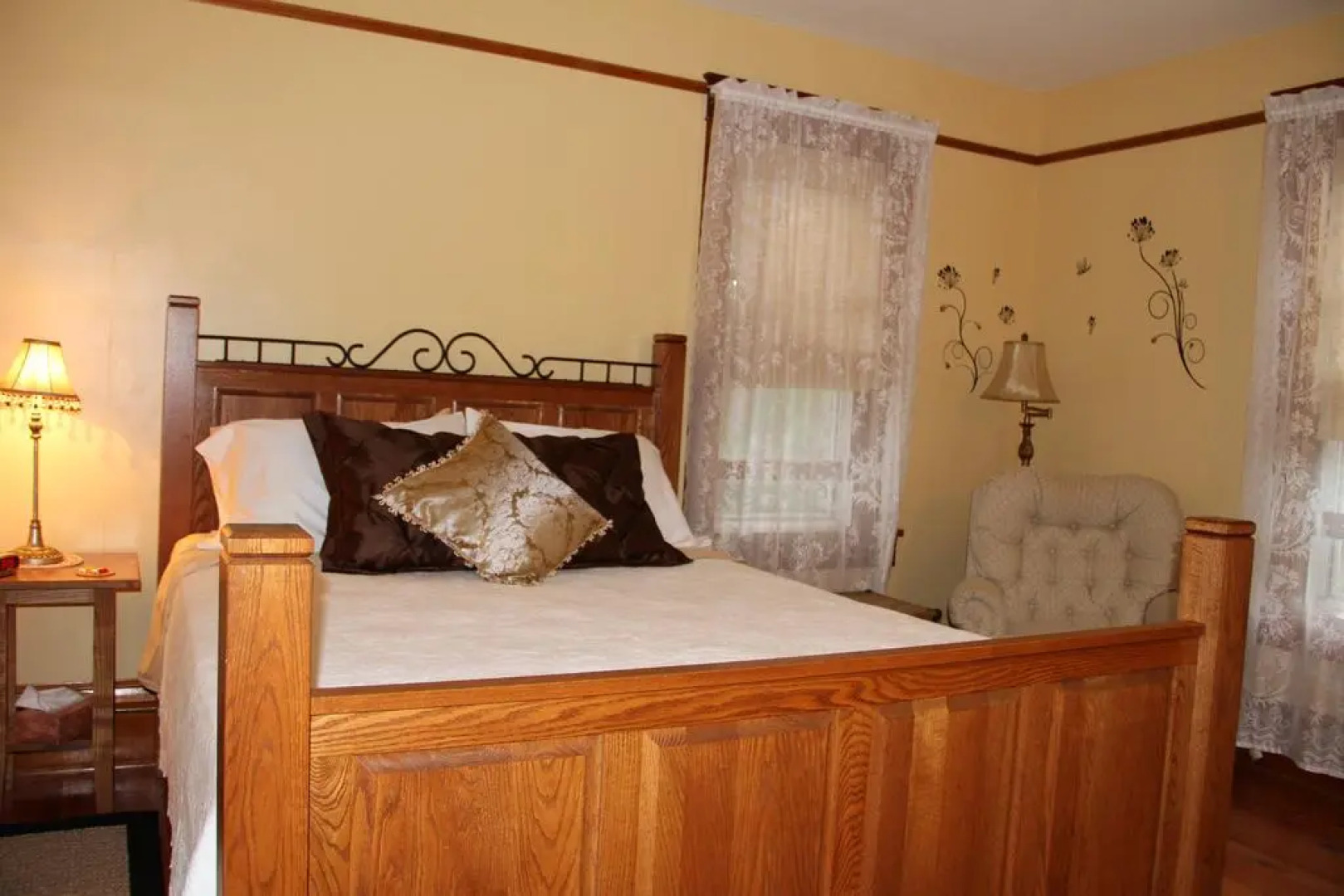 Lindsay House Bed and Breakfast