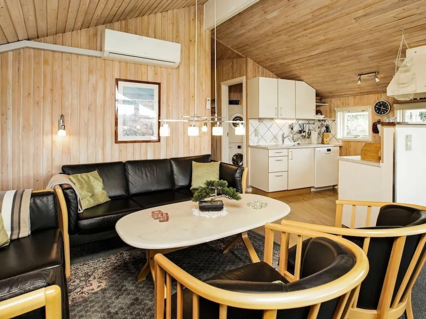 Modern Holiday Home in Millinge Near Sea