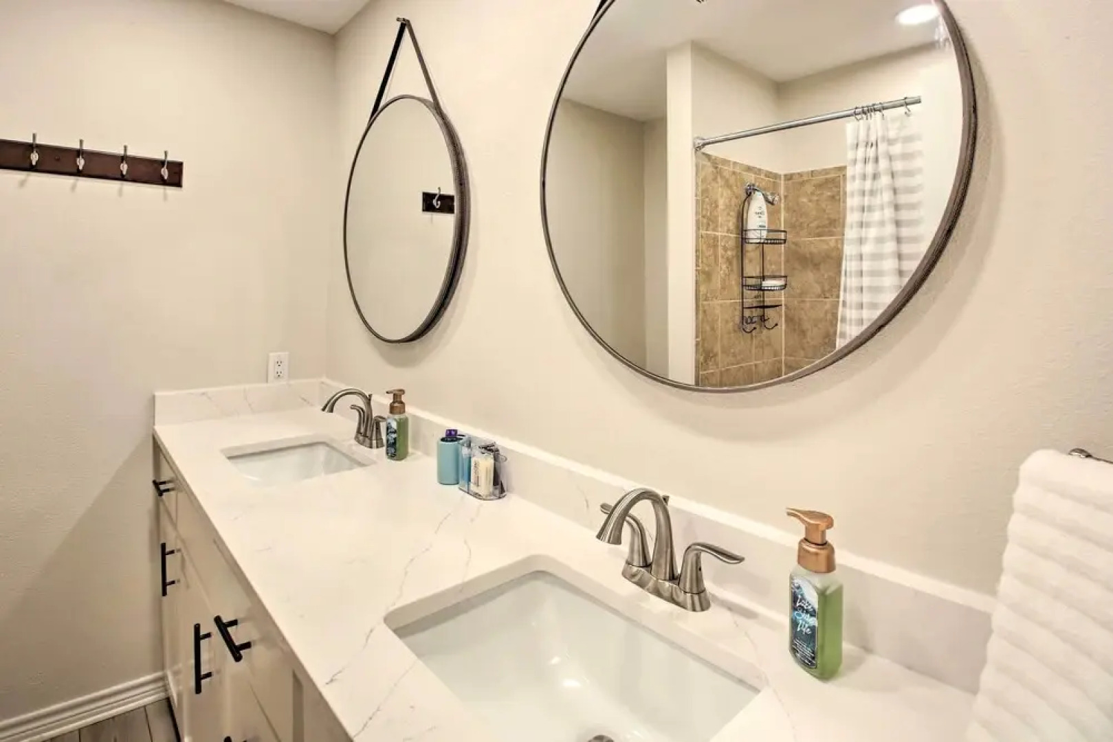 Serene Lakefront Home in Hot Springs w/ Boat Dock!