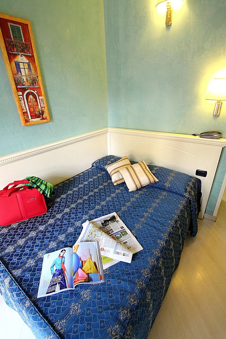 Hotel Bright