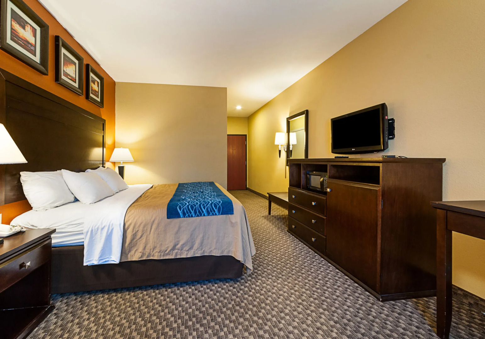 Spark by Hilton Opelousas