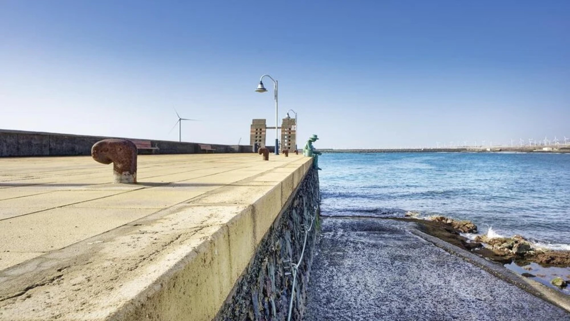 Apartment With one Bedroom in Arinaga, With Wonderful City View and Wifi