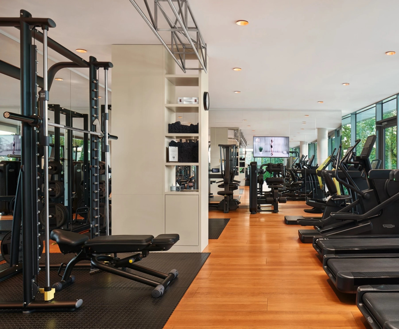 Отель Crystal House Suite Hotel & Spa