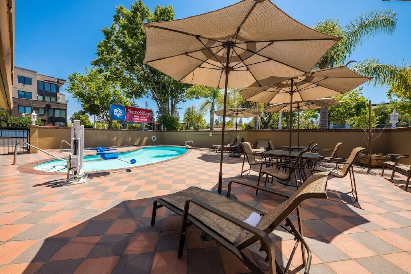 SureStay Plus Hotel by Best Western Mountain View