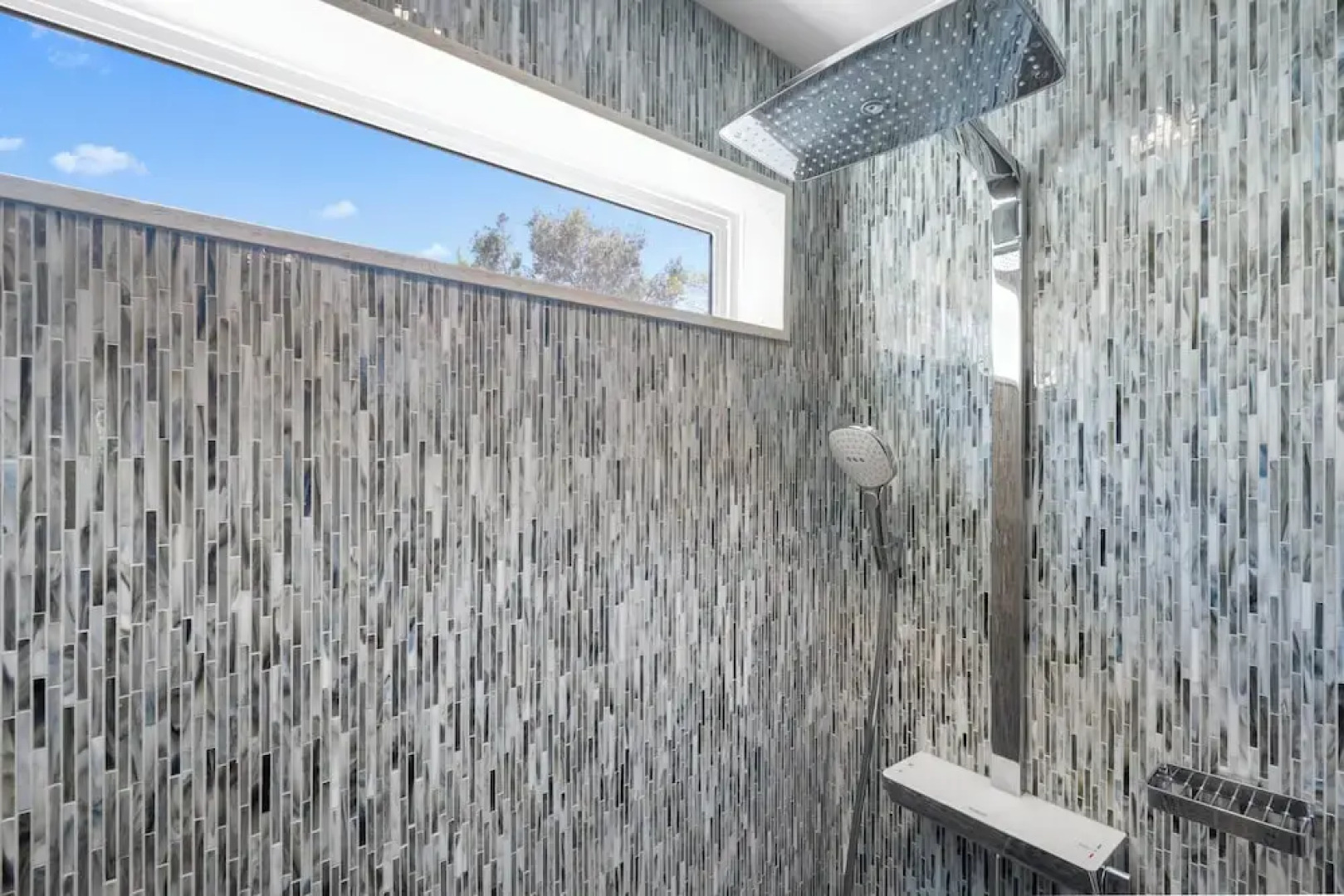 Oasis of Palm Springs