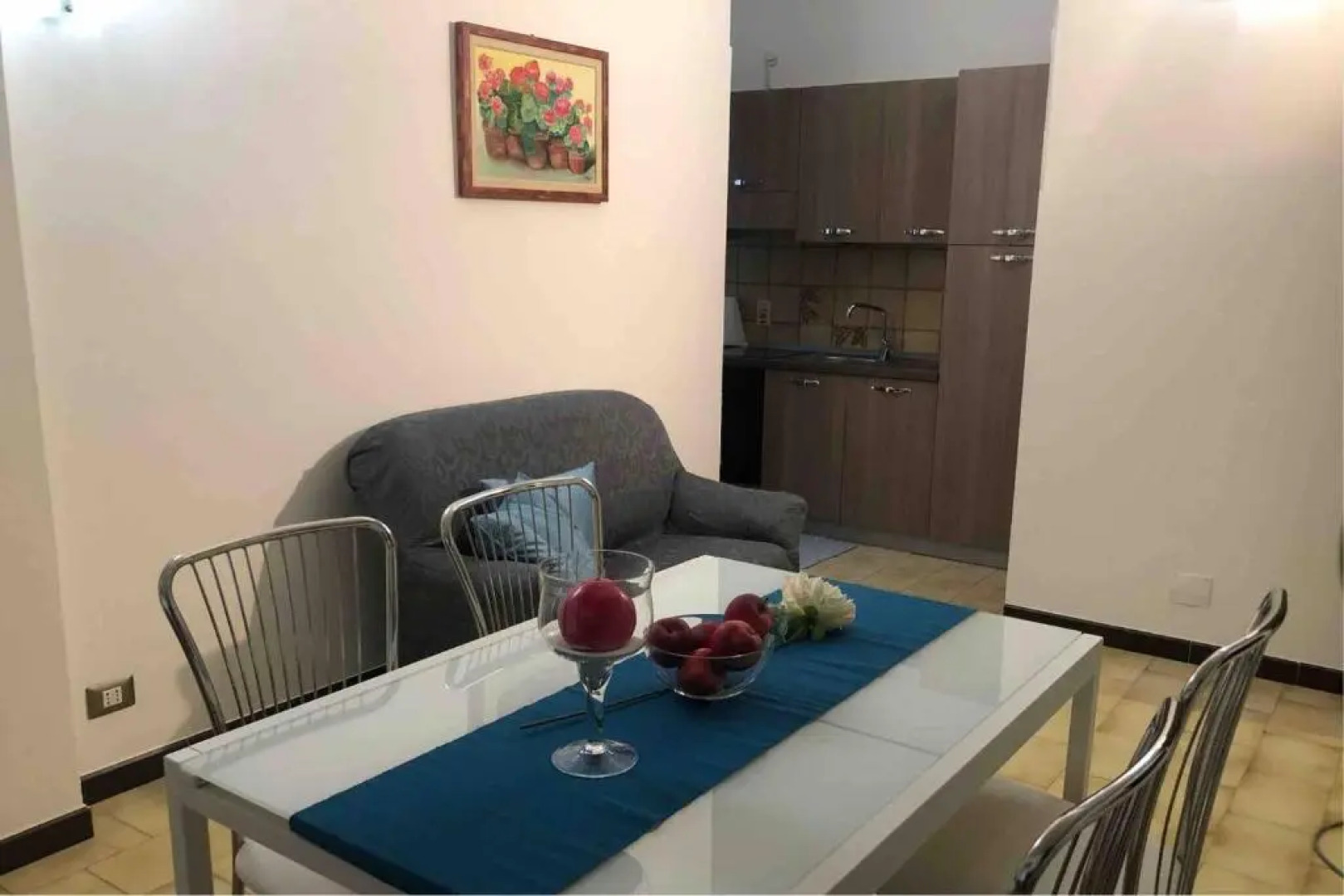 Il Gatto sulla Luna, ai piedi delle Langhe