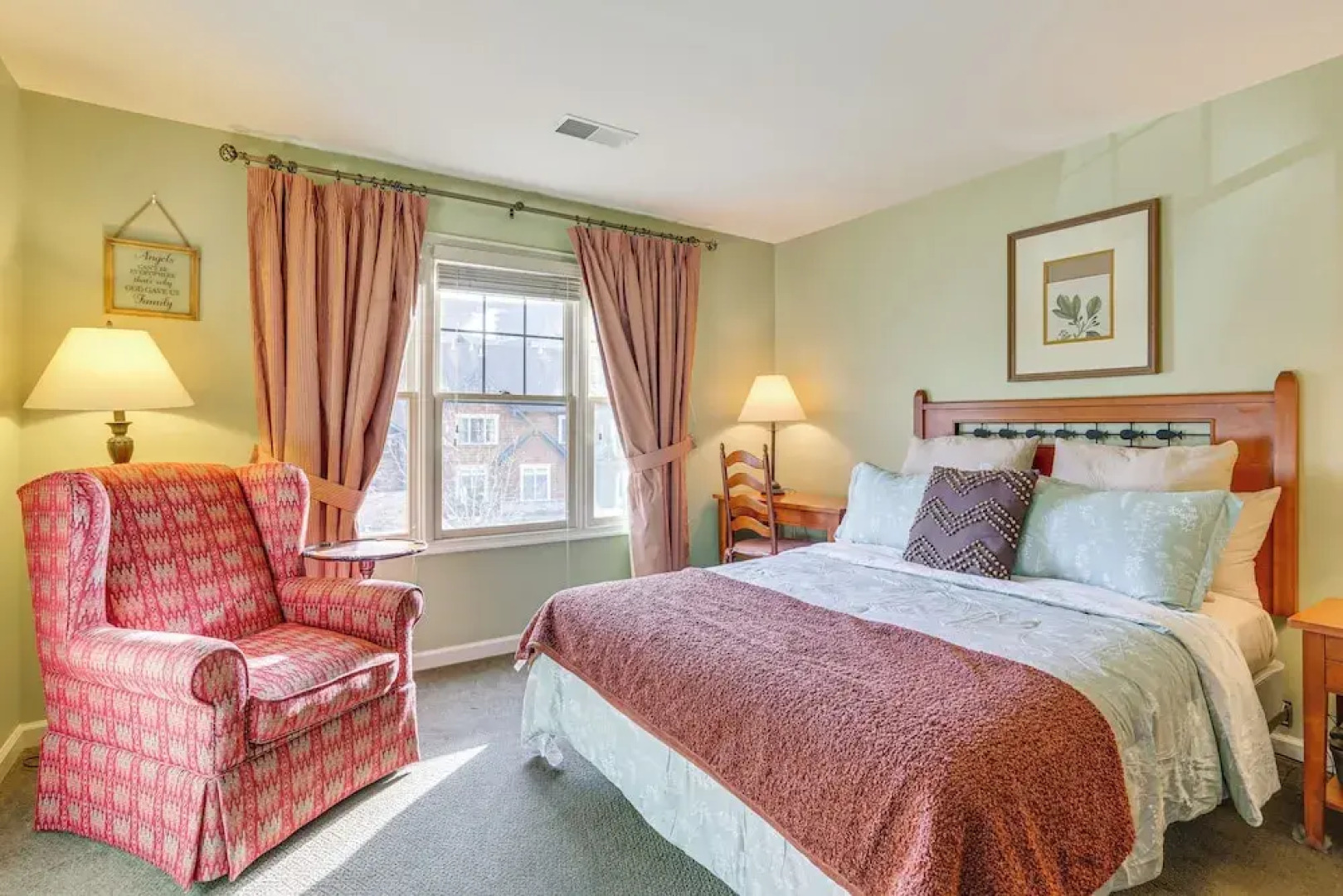 < 1 Mi to Mountain Creek Resort: Condo w/ Balcony