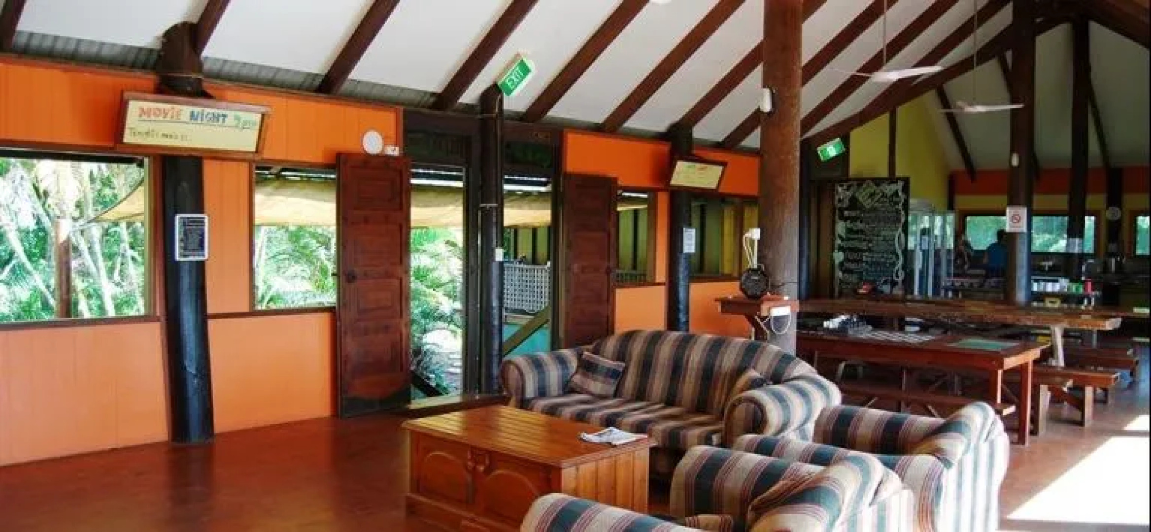 Jackaroo Treehouse Mission Beach - Hostel