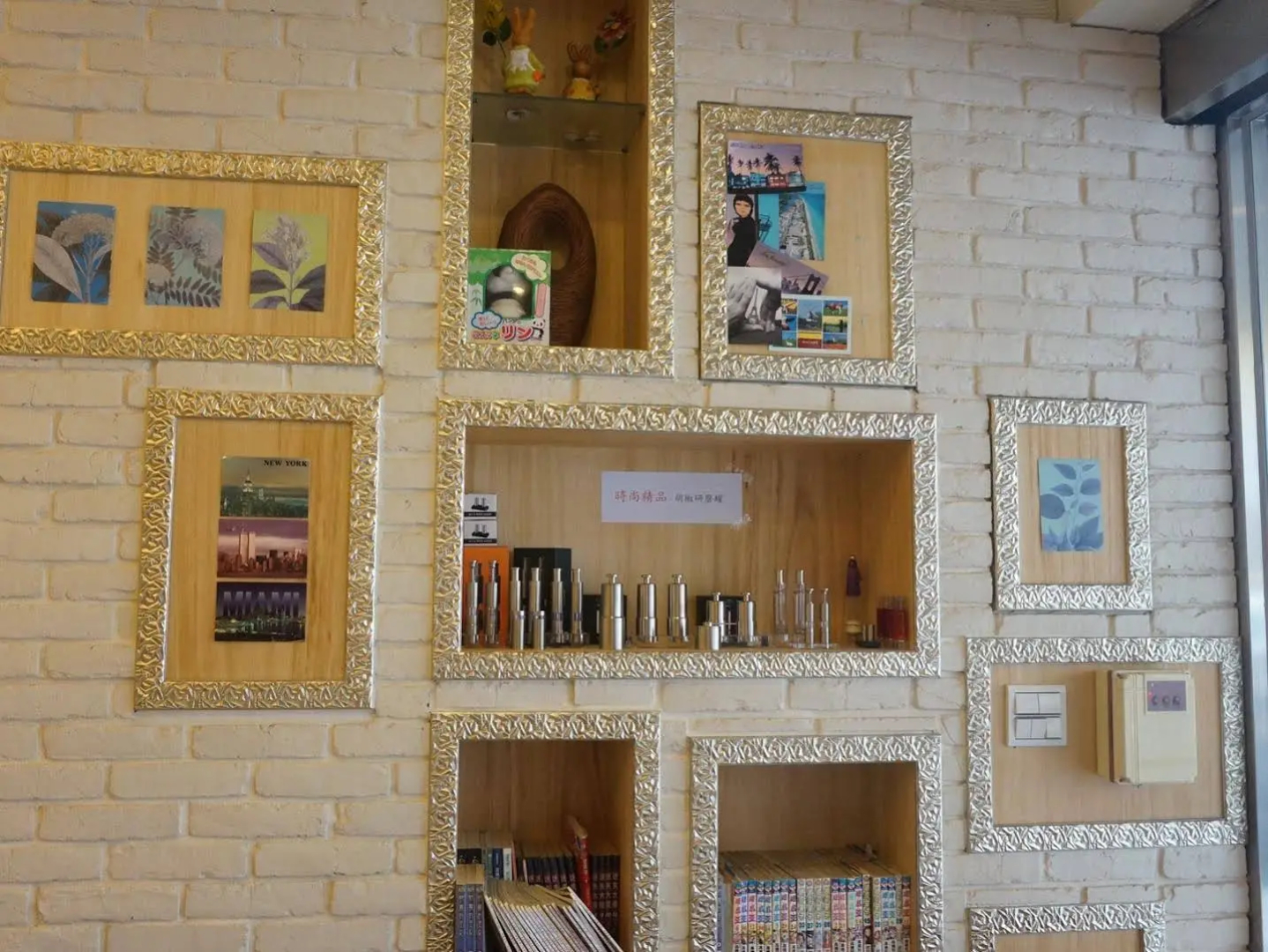 Aunties Hostel