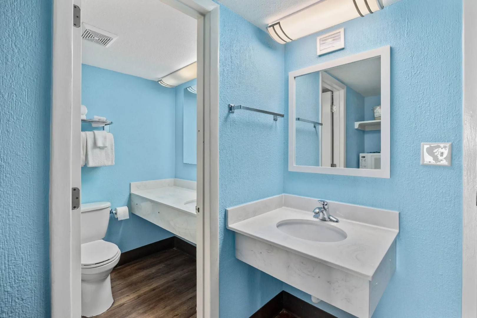 North Shore Oceanfront Resort Hotel with Waterpark