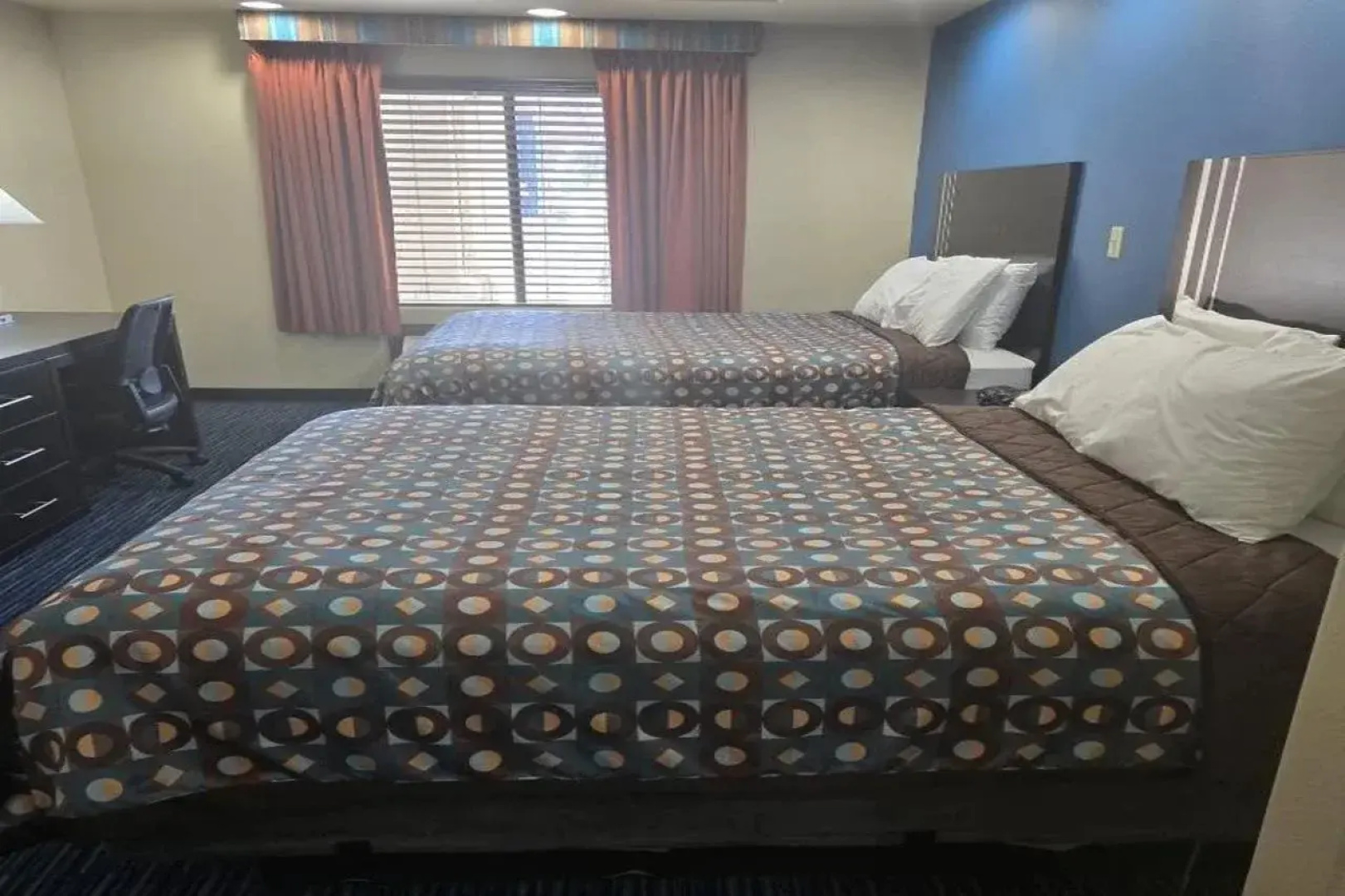 Karnes City Lodge
