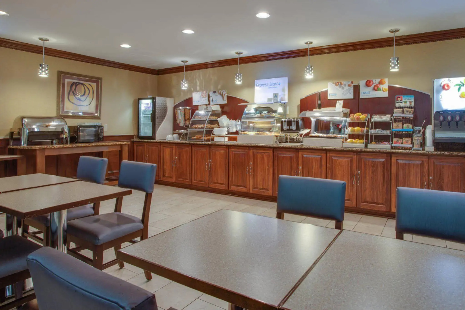 Holiday Inn Express Washington DC East - Andrews AFB by IHG