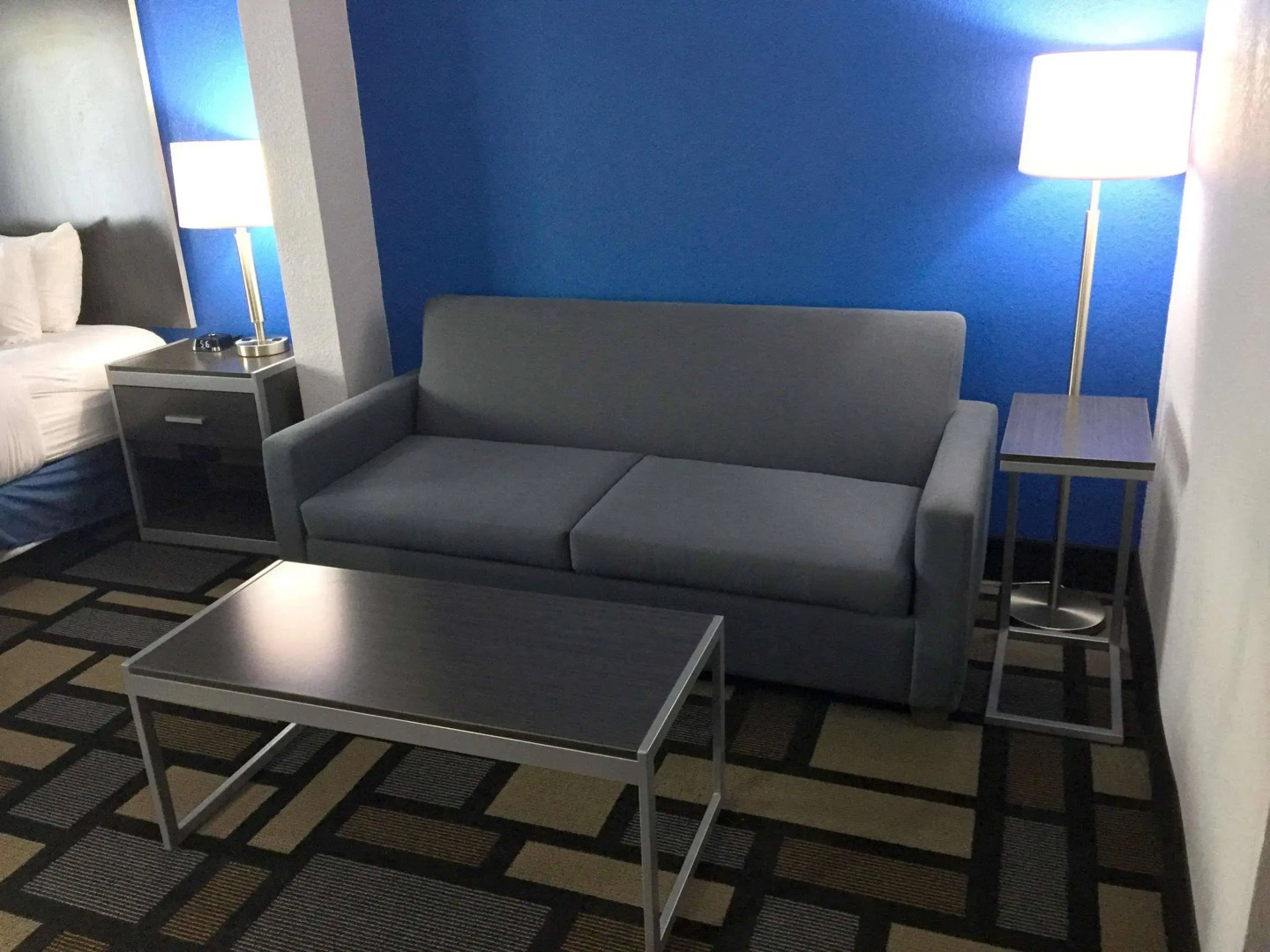 Best Western Plus Birmingham Inn & Suites