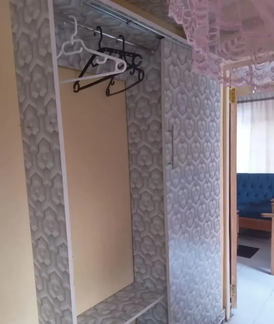 Caren Cottages & Airbnb Kitale