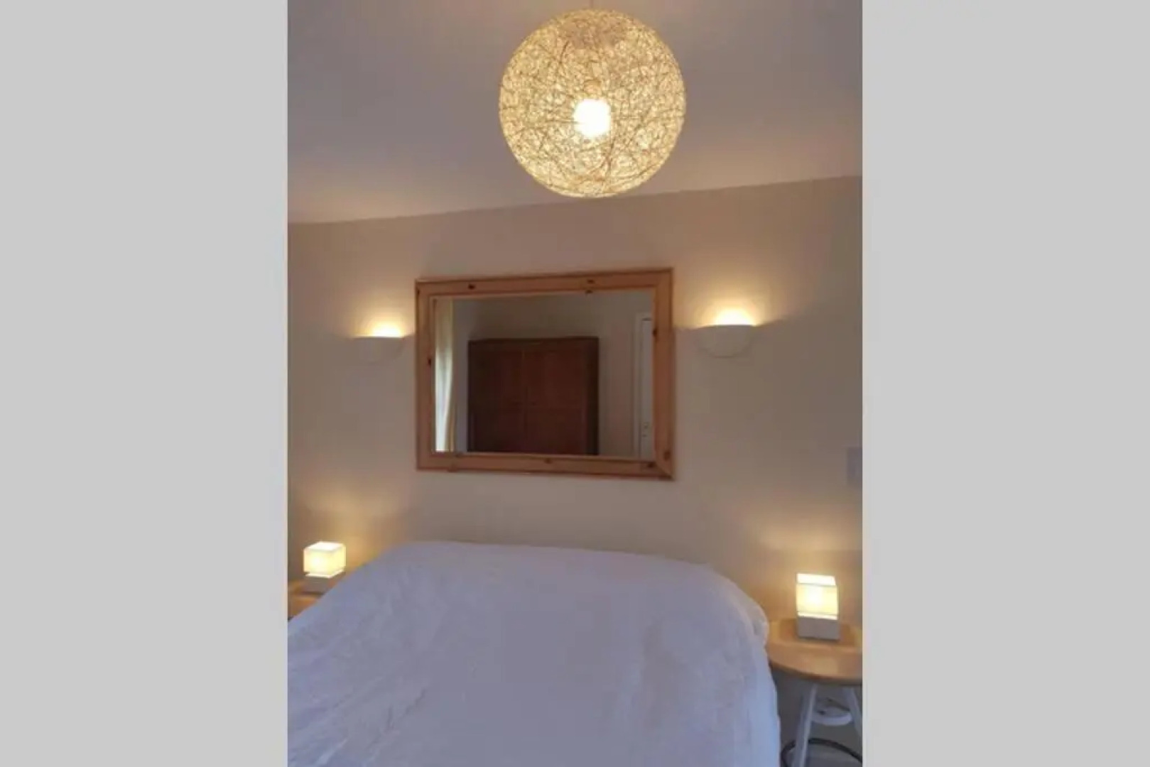 Glenroyd House, Private annex to Victorian villa with kitchen