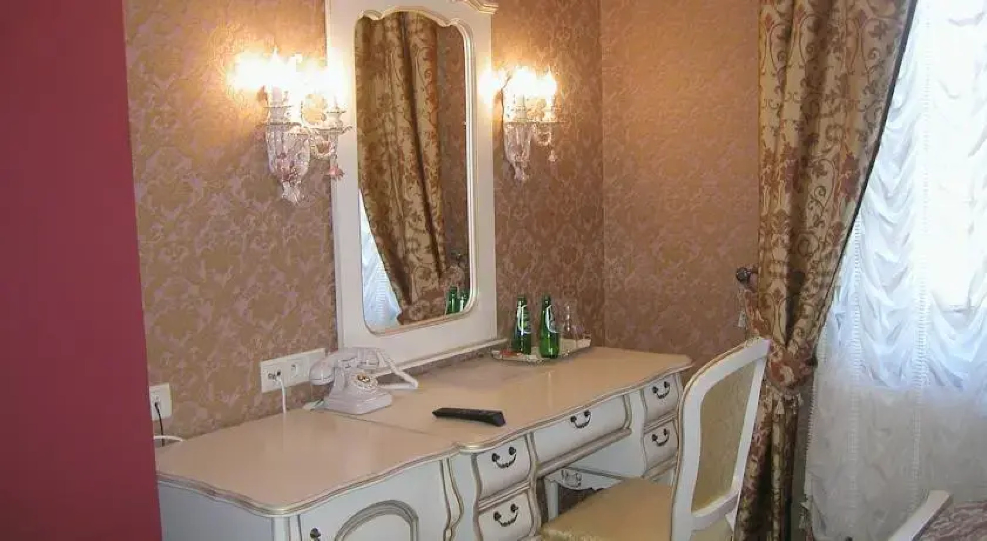 Hotel Restauracja Karkonosze