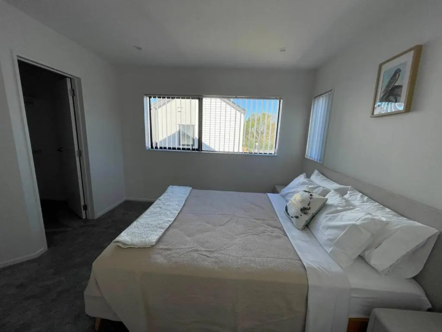 4 bedroom home fully furnished in Papakura, Auckland