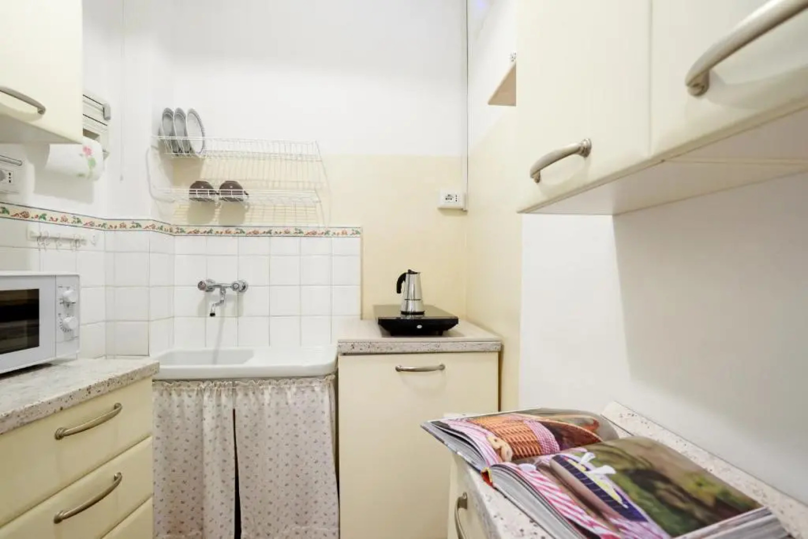 Casa Carla - cozy Apartment with garden -8 km to Bellagio!
