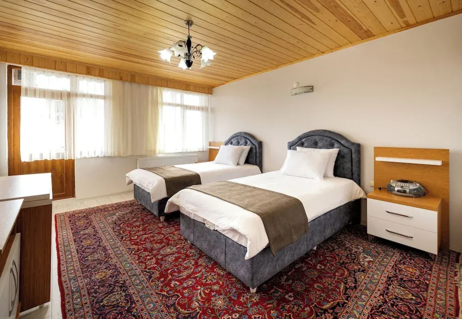 Avulot Mountain Resort Hotel