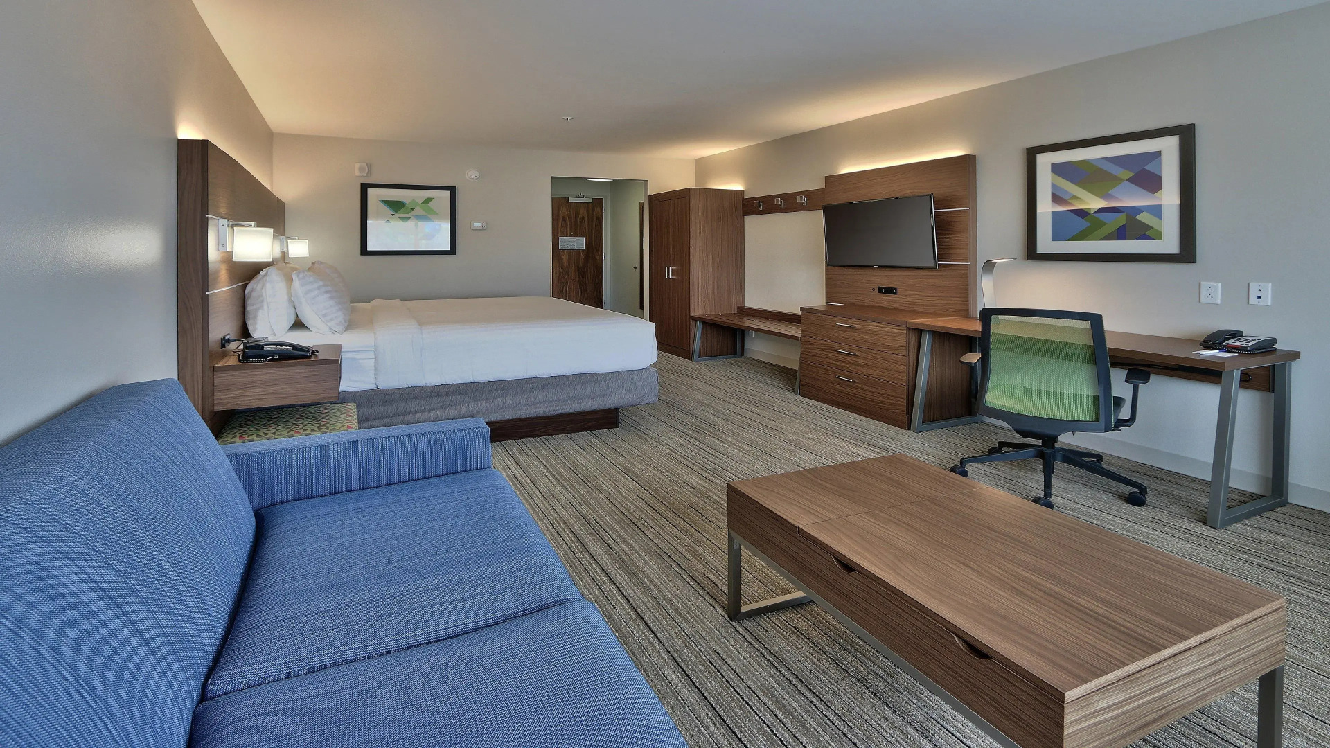 Holiday Inn Express and Suites Broomfield by IHG