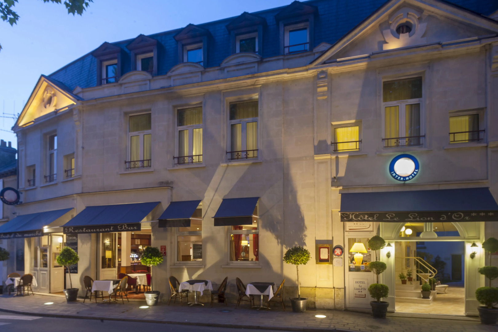 Brit Hotel Chinon le Lion d'Or