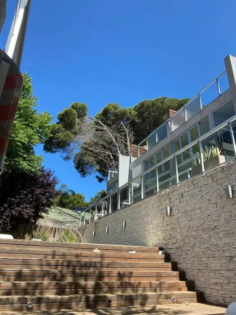 Arenas Calidas Carilo