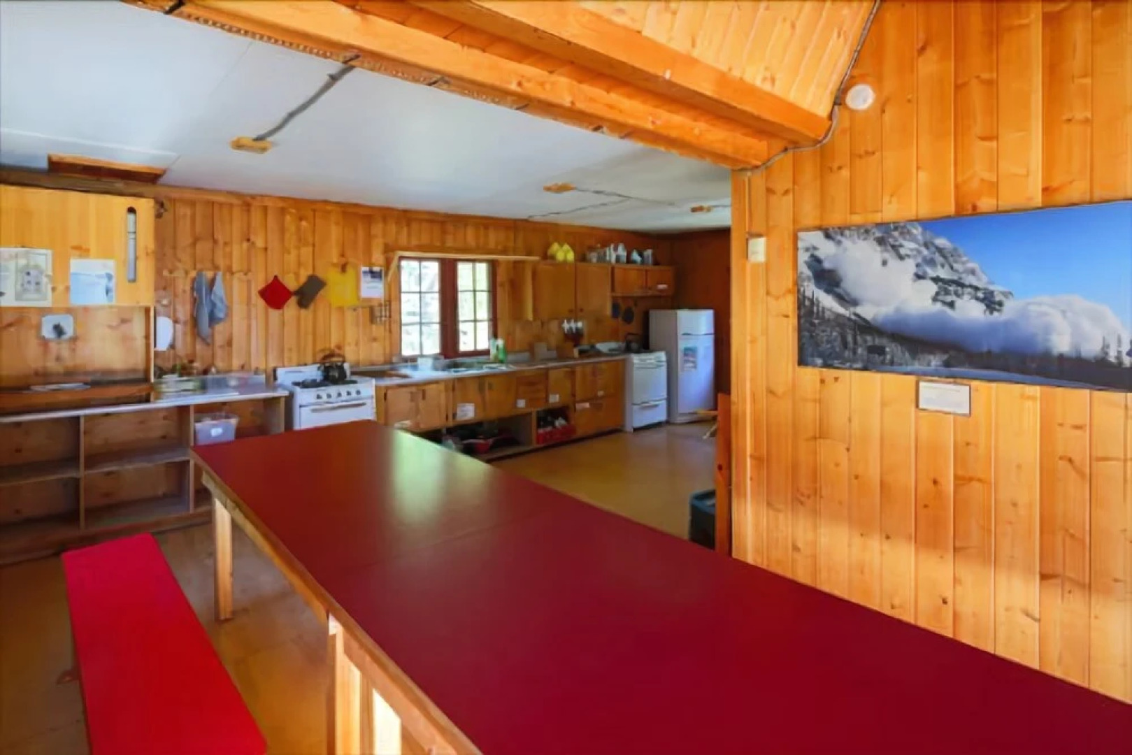 HI-Rampart Creek Hostel