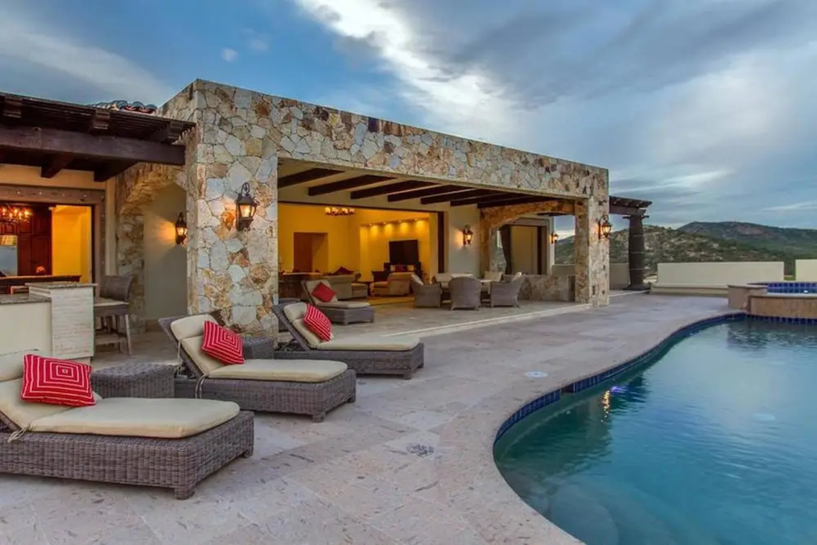 Villa Delmar Exquisite Villa w Views