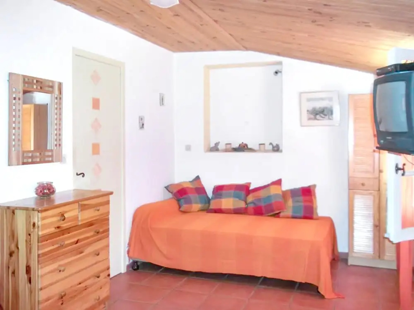 House With 6 Bedrooms in Vaison-la-romaine, With Wonderful Mountain Vi