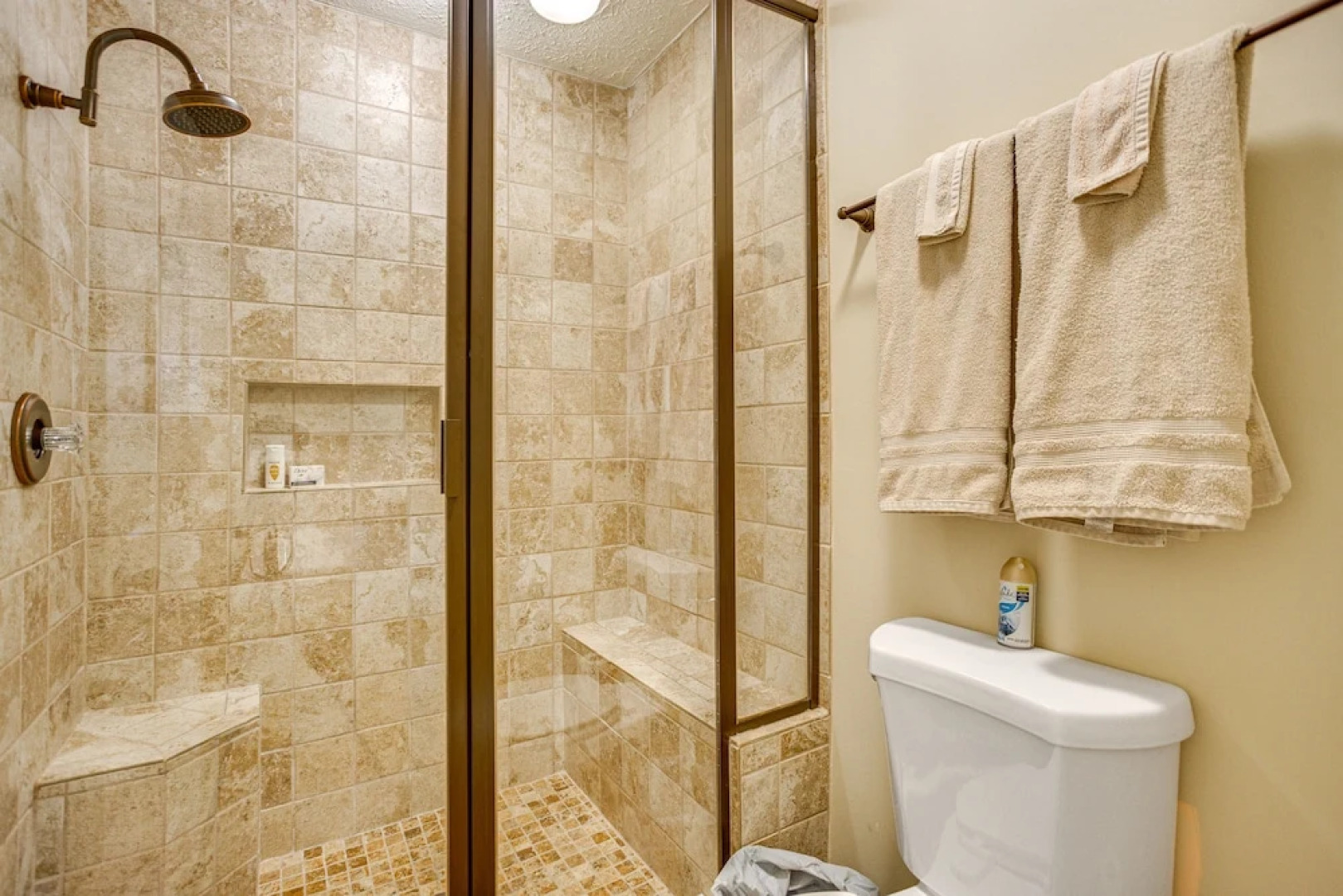 Large Dahlonega Home, Ideal for Family Gatherings!