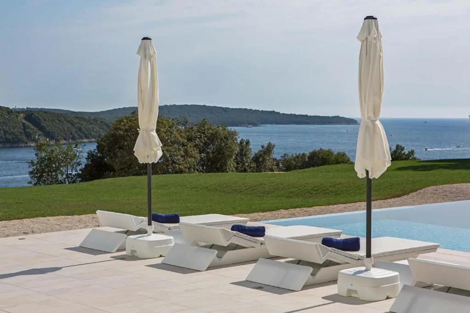 Villa Vrsar Magnifique A Beautiful Contemporary 5 Bedroom Villa Sauna and Gym