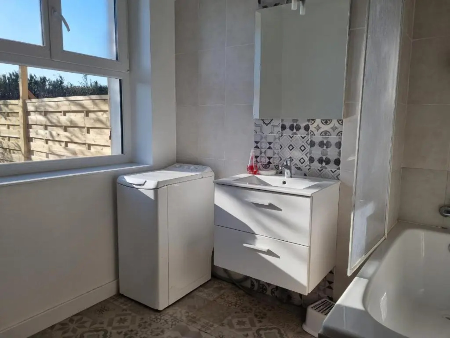 Adorable appartement avec piscine et SPA