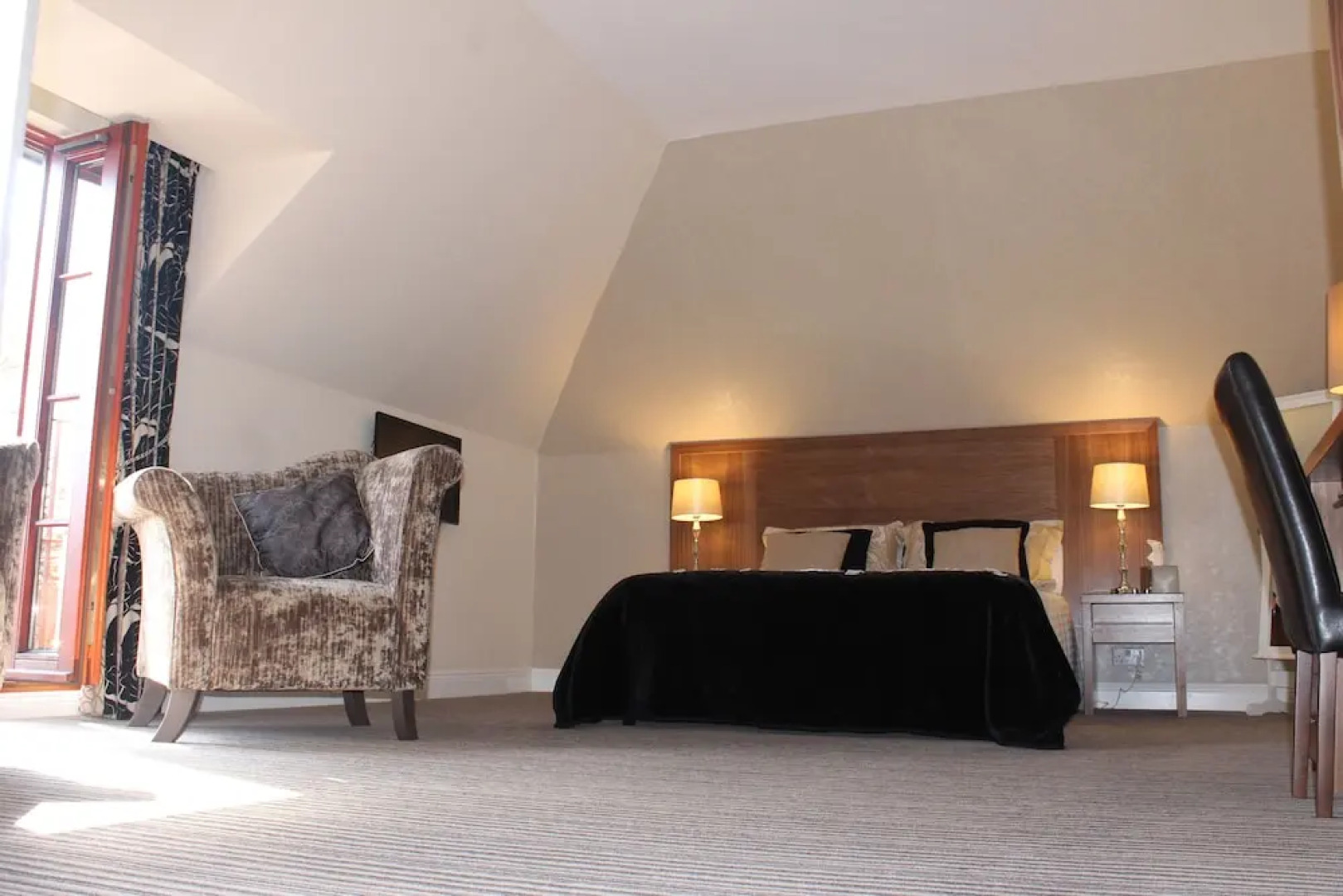 Beancross Restaurant And Hotel