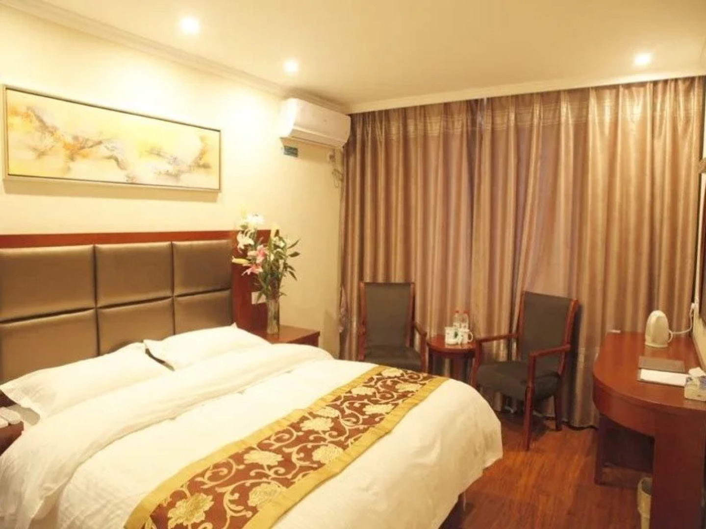 GreenTree Inn Anhui Wuhu Wuwei Chaowu Bus West Station Express Hotel